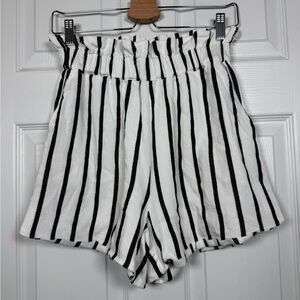 Crosby Striped Paperbag Waist Shorts Black White Size M